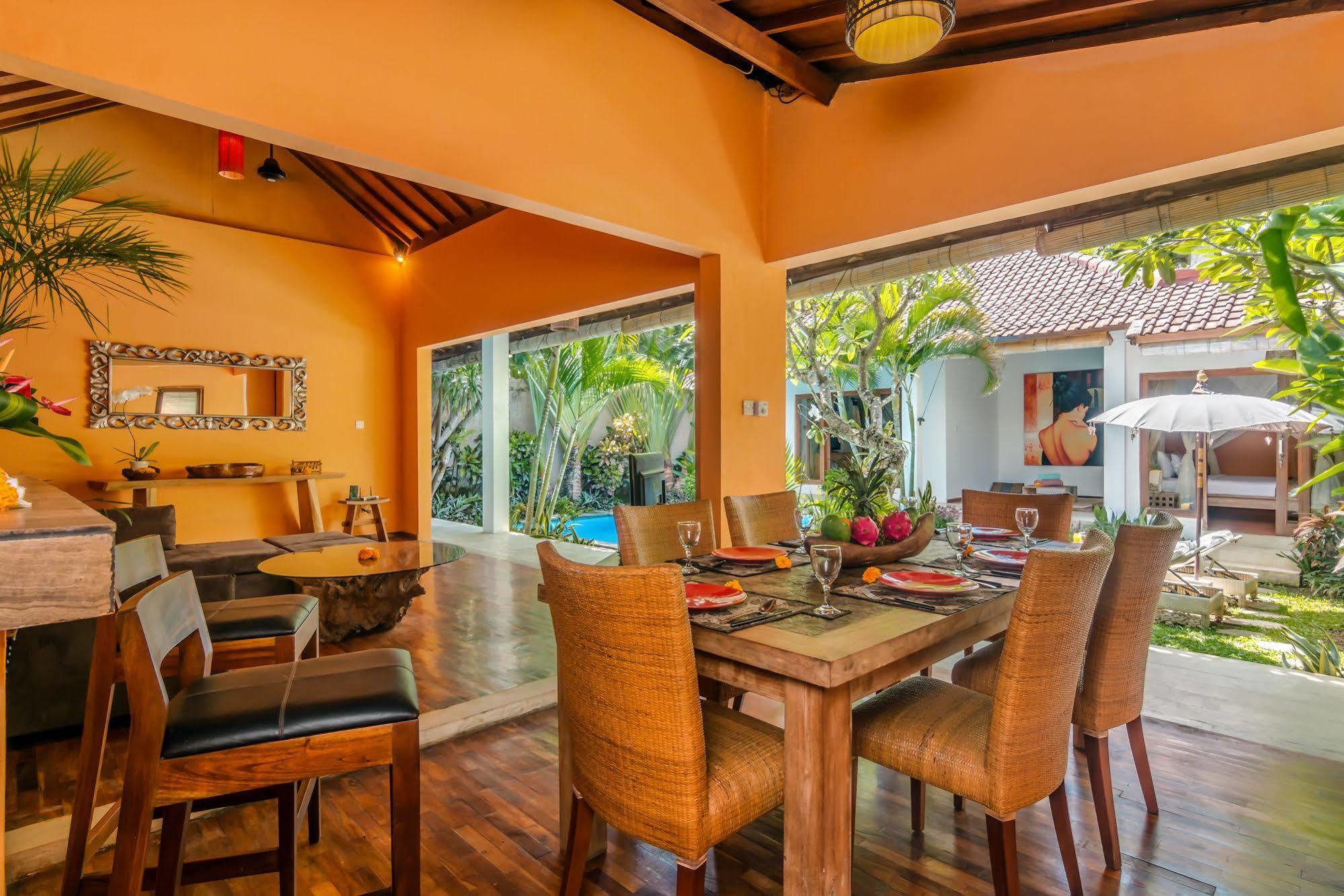 Villa Bisi Seminyak Zewnętrze zdjęcie