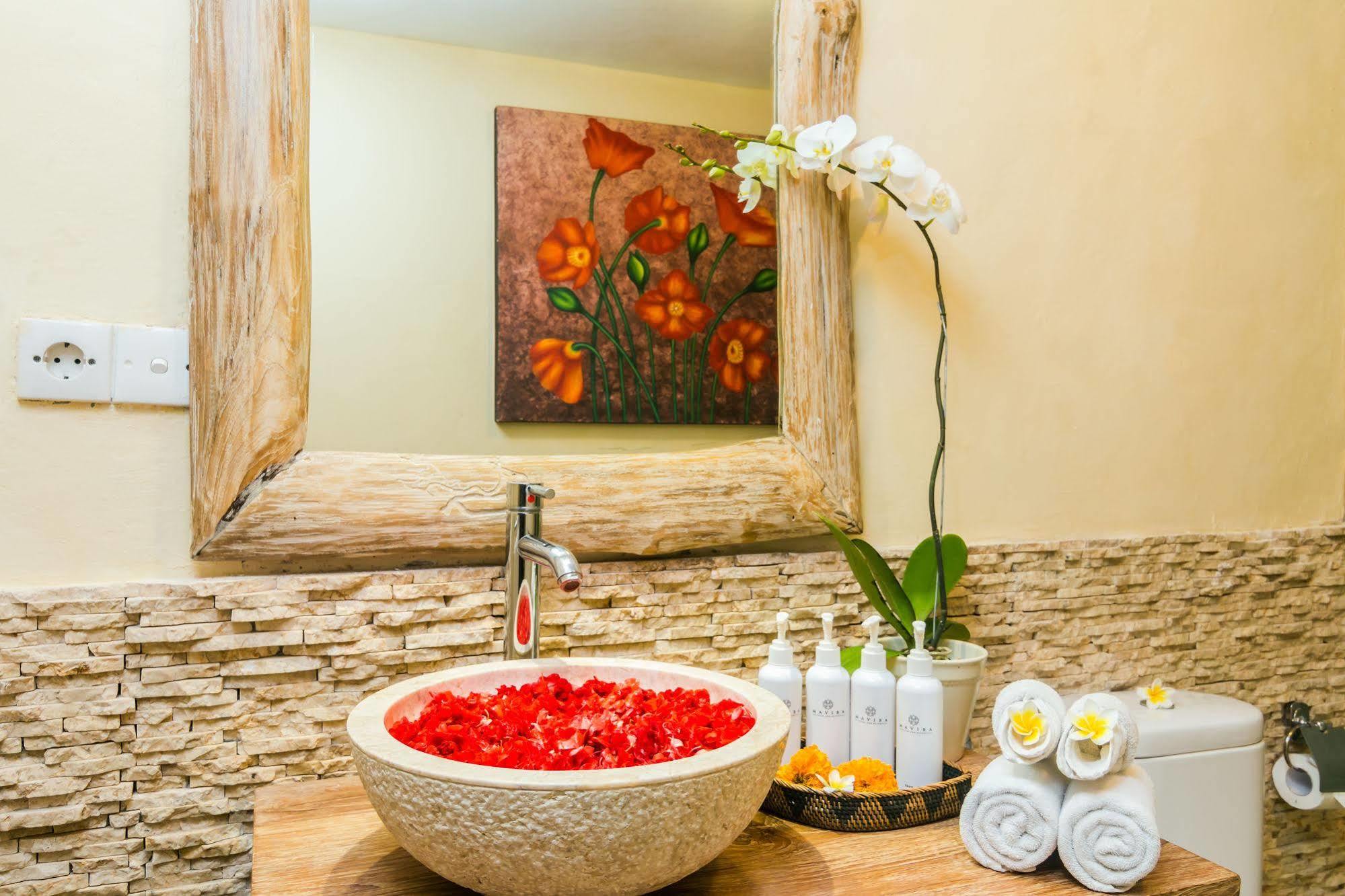 Villa Bisi Seminyak Zewnętrze zdjęcie
