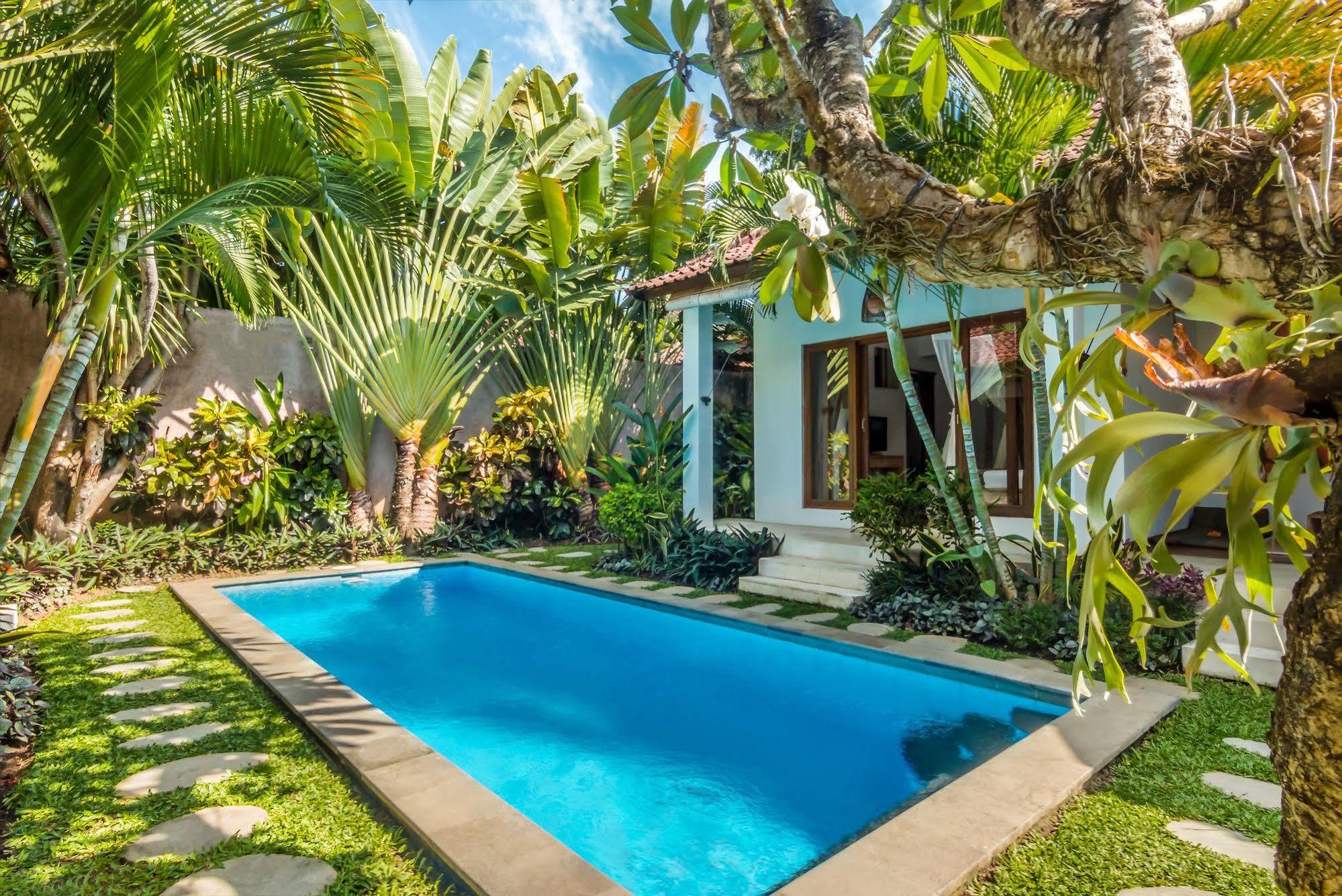 Villa Bisi Seminyak Zewnętrze zdjęcie
