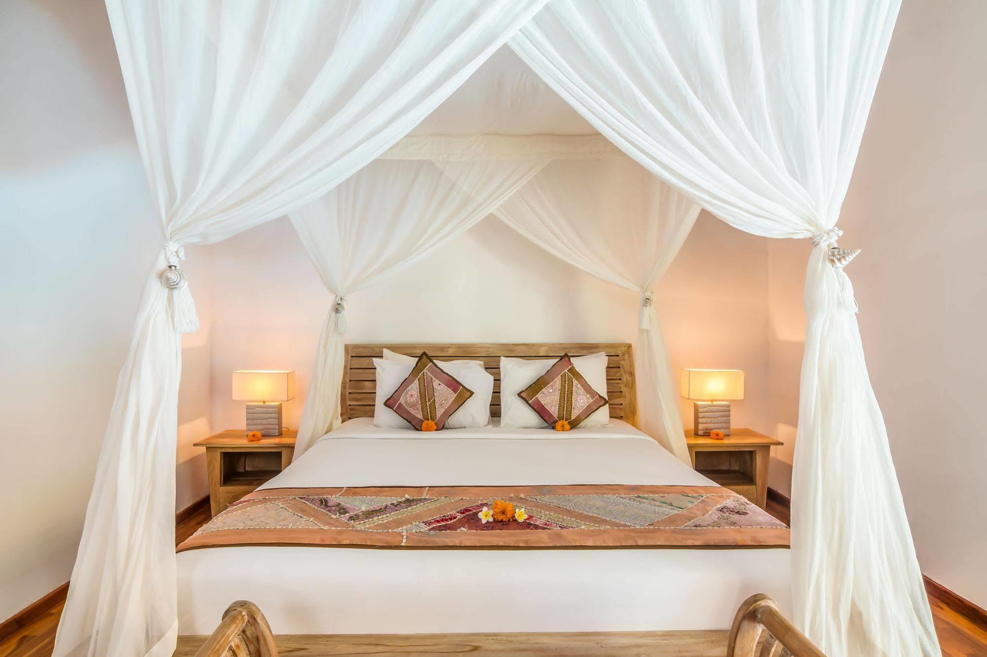 Villa Bisi Seminyak Zewnętrze zdjęcie