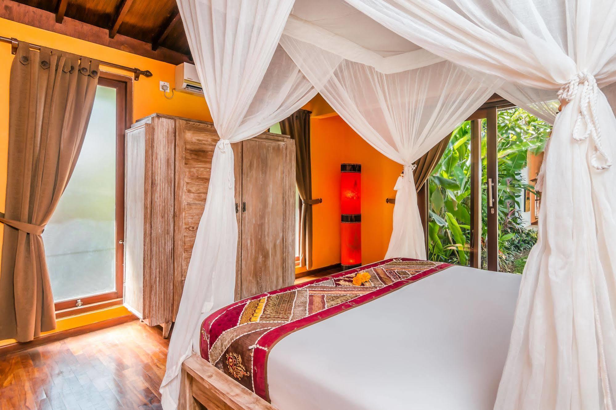 Villa Bisi Seminyak Zewnętrze zdjęcie